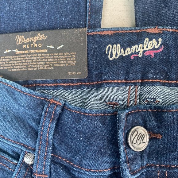 Wrangler Mae Trouser Jeans Mid Rise in Quinn Wide Leg Size 7 NWT - Picture 5 of 7